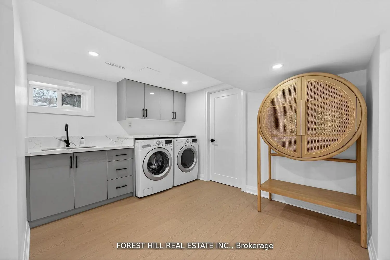 Additional image 17 of 4 Holman Crescent