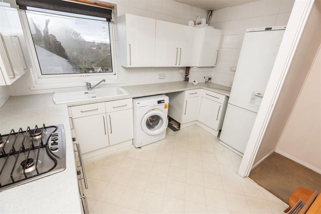 Additional image 13 of 2 bed maisonette for salePentregethin Road, Cwmbwrla, Swansea SA5