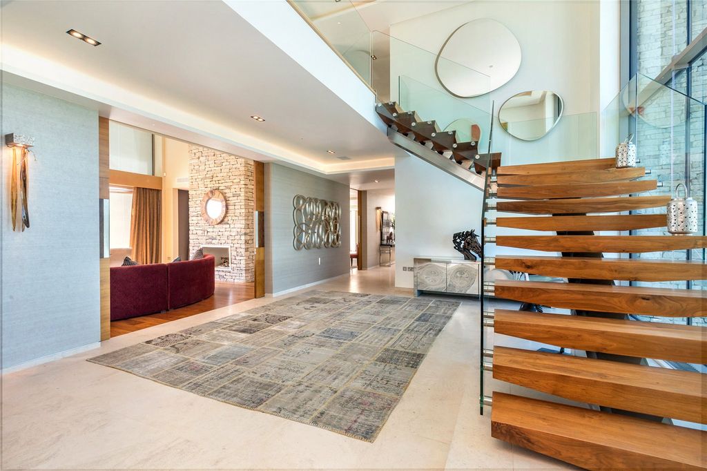 Additional image 8 of 6 bed detached house for saleBarrack Lane, Aldwick, West Sussex PO21