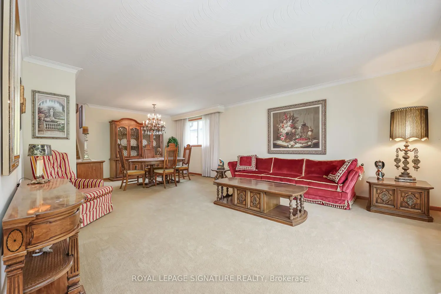 14 Logstone Crescent photo 2