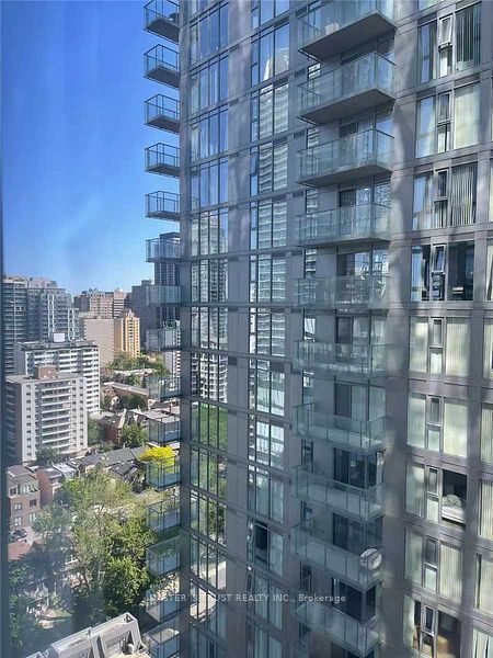 Additional image 3 of 2205-28 Wellesley Street E, Toronto, ON, M4Y 0C4