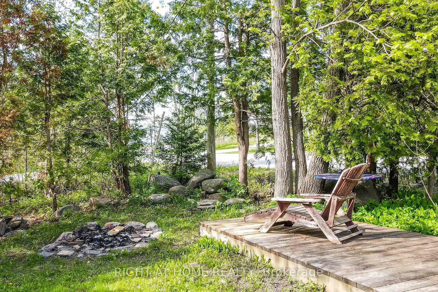300 Albin Road photo 4