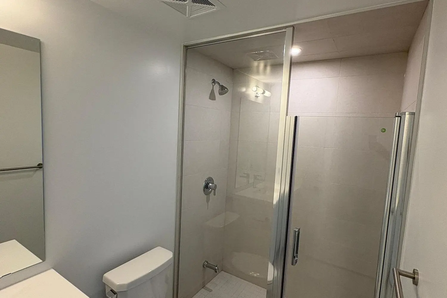 Additional image 17 of 2545 Simcoe Street 219