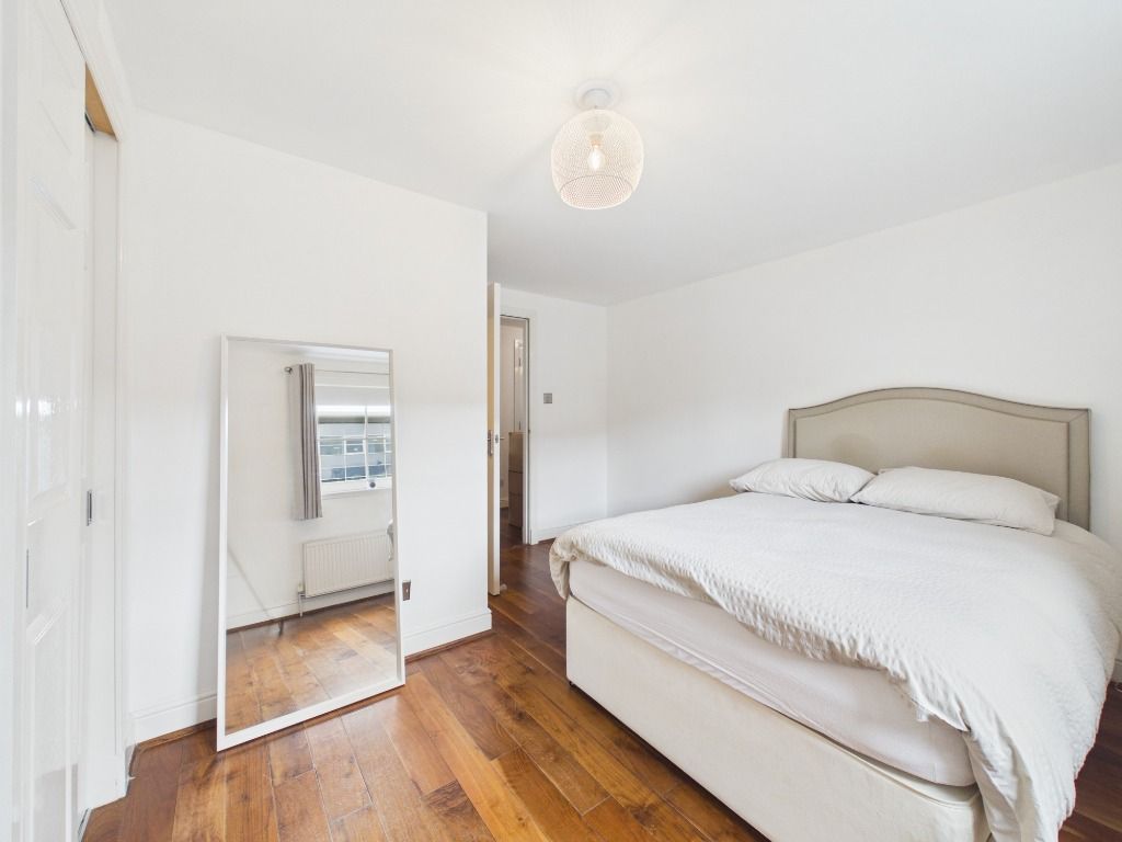 Additional image 6 of 2 bed flat for salePark Holme Court, Hamilton, South Lanarkshire ML3