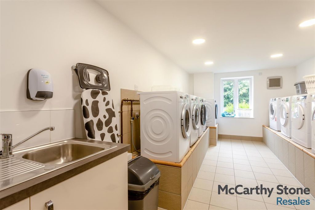 Additional image 20 of 1 bed flat for saleSaxon Gardens, Penn Street, Oakham, Rutland LE15