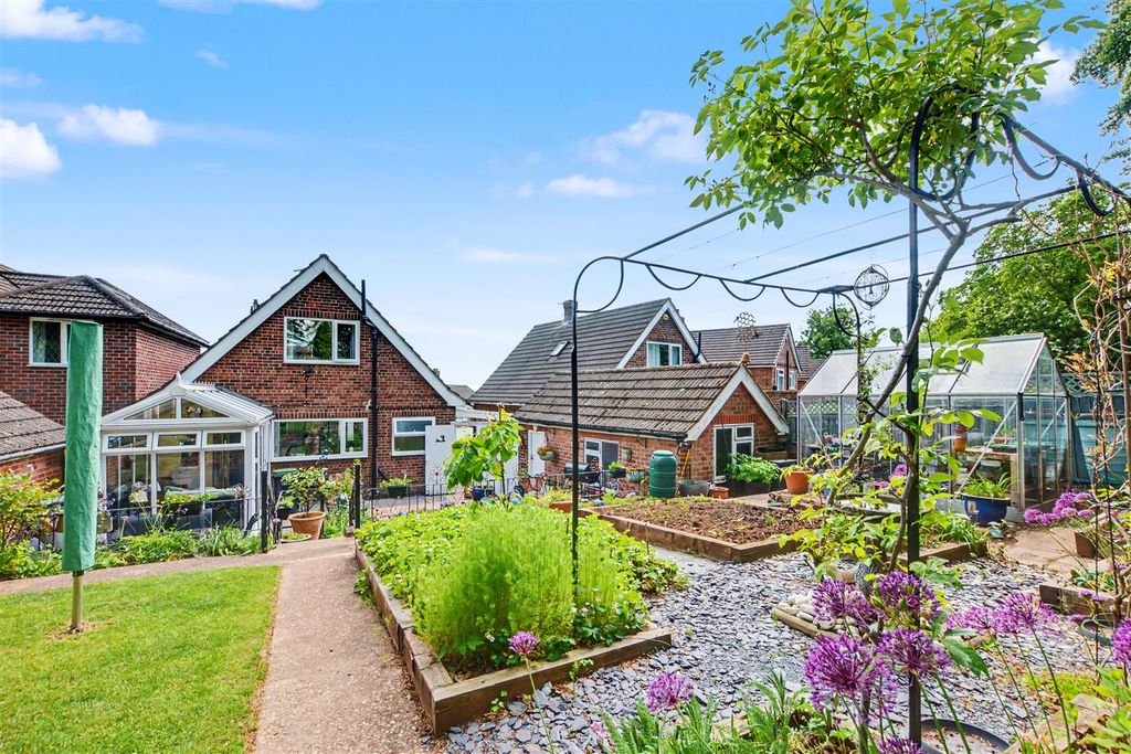 Additional image 17 of 3 bed detached house for saleGreenland Crescent, Beeston, Nottingham NG9
