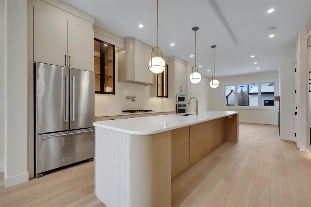 Additional image 3 of 1634 21 Avenue NW, Calgary, AB, T2M 1M1