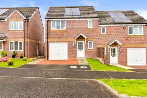 Bond Court, Cowglen G43