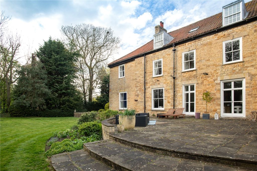 Additional image 16 of 8 bed detached house for saleThe Old Rectory, High Street, Scampton, Lincoln LN1