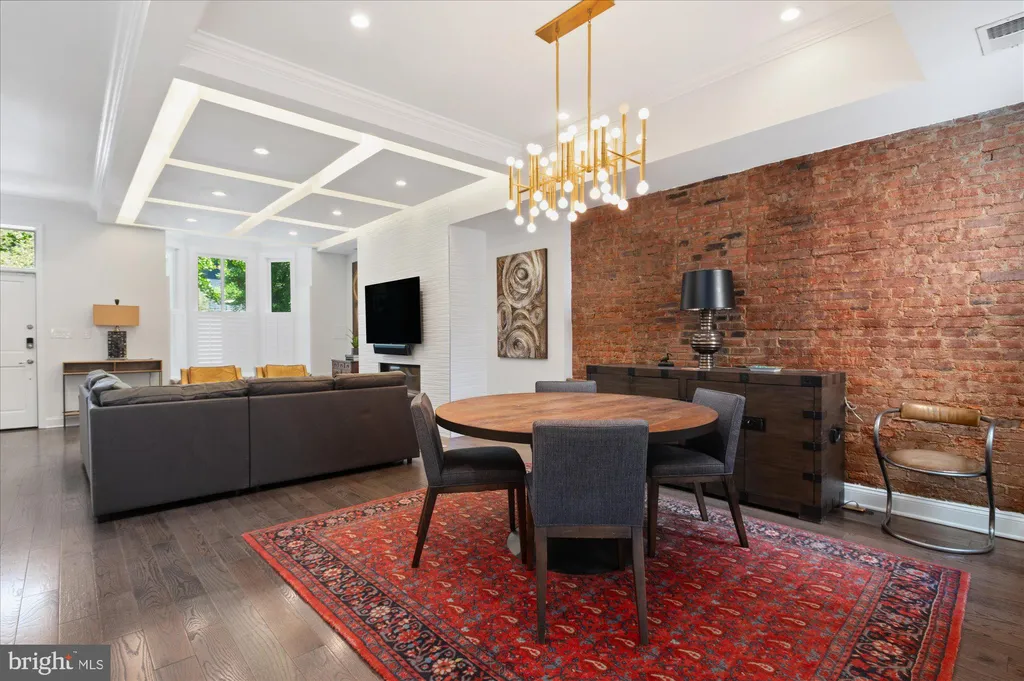 Additional image 10 of 1414 Columbia Street NW, Washington, DC 20001