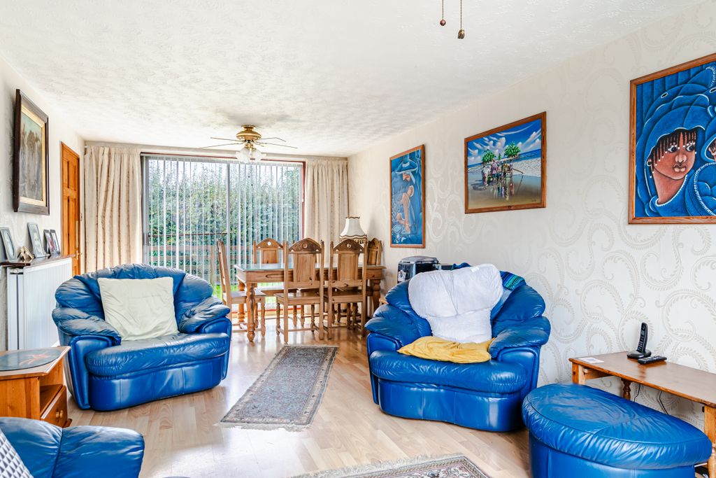Additional image 2 of 3 bed end terrace house for saleWoodbridge Lawn, Leeds LS6