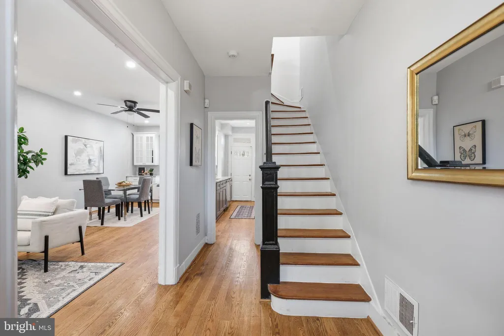 Additional image 5 of 1020 10th Street NE, Washington, DC 20002