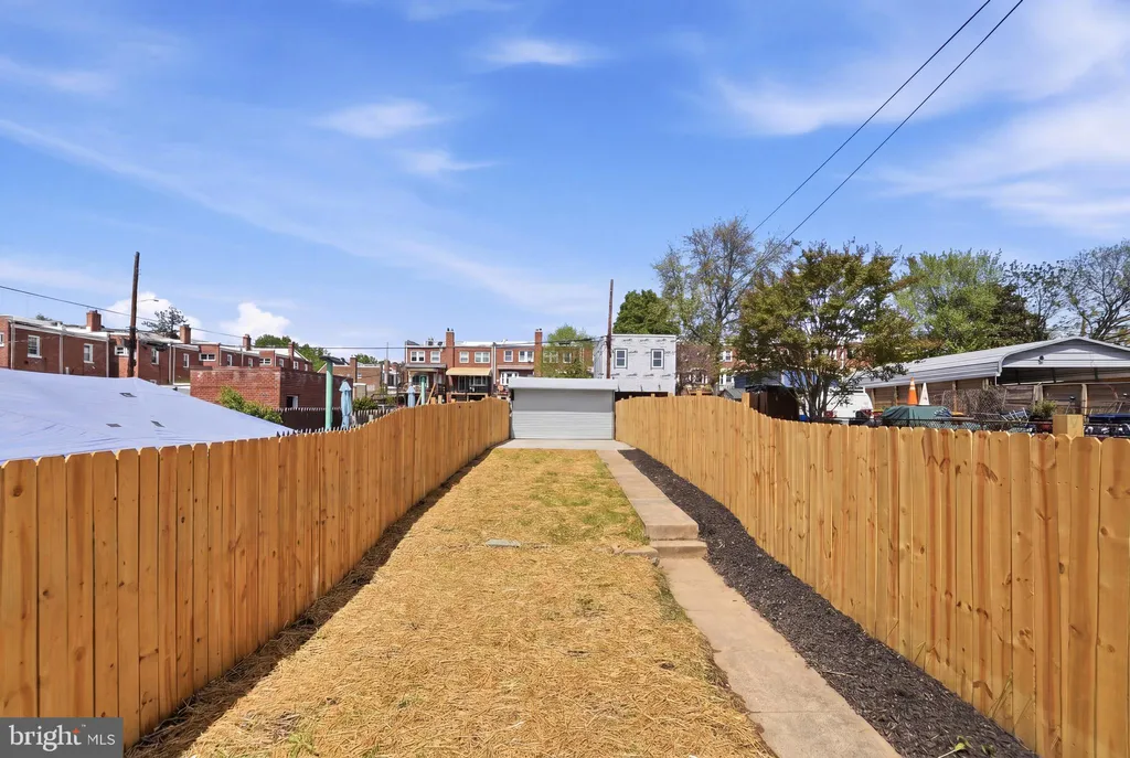 Additional image 20 of 129 Hamilton Street NW, Washington, DC 20011