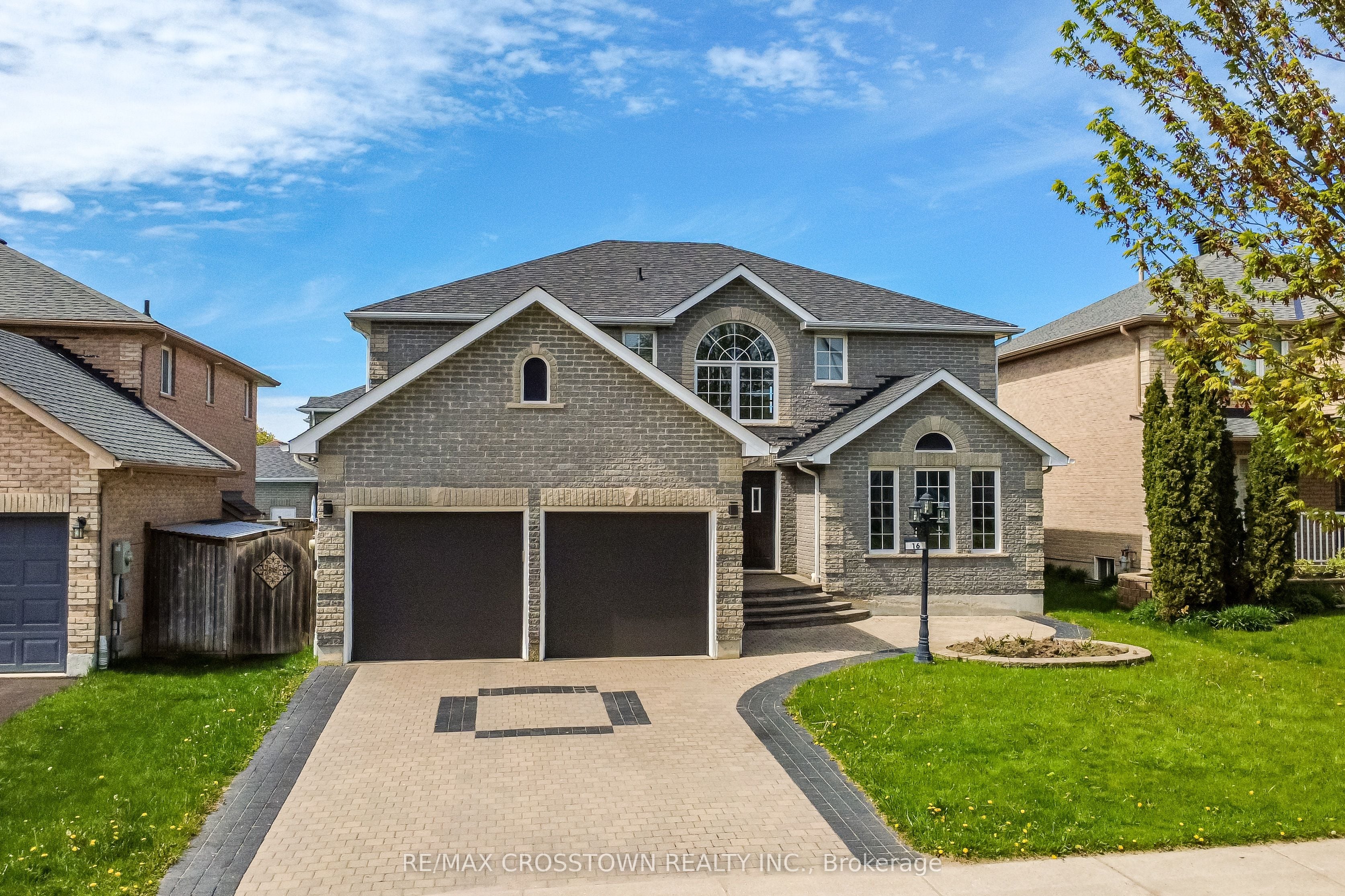116 Esther Drive, Barrie, ON, L4N 0V5