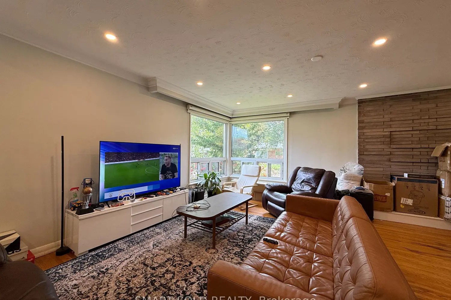 30 Caswell Drive photo 2