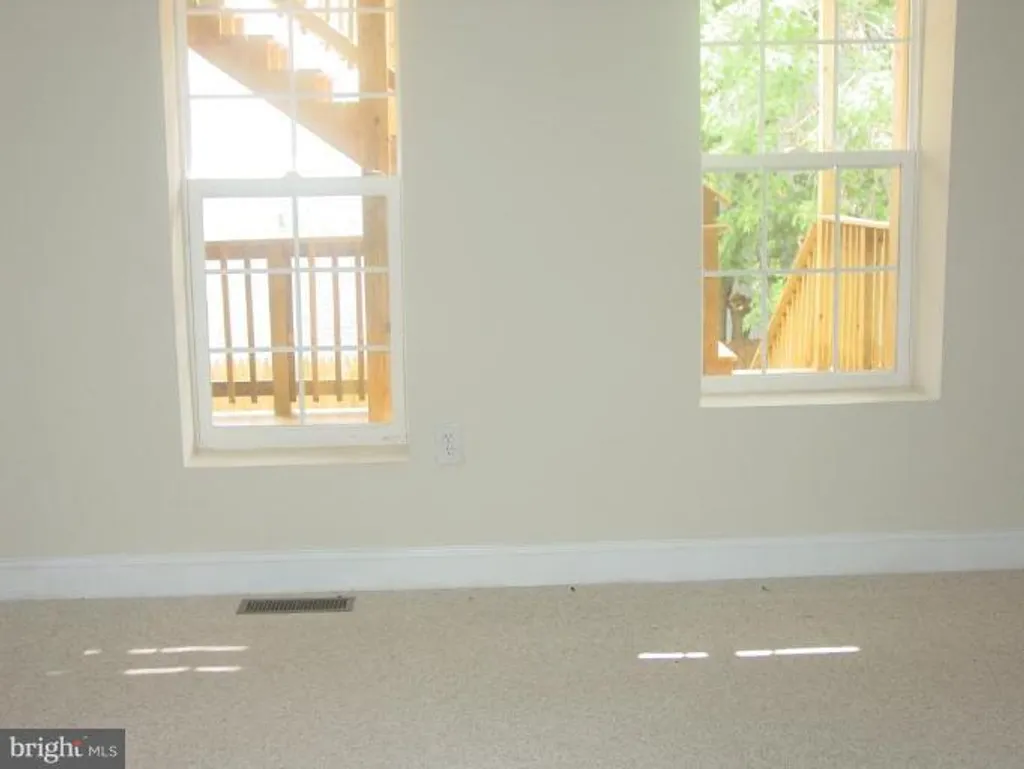 Additional image 5 of 13 NE S Street NE Unit A, Washington, DC 20002