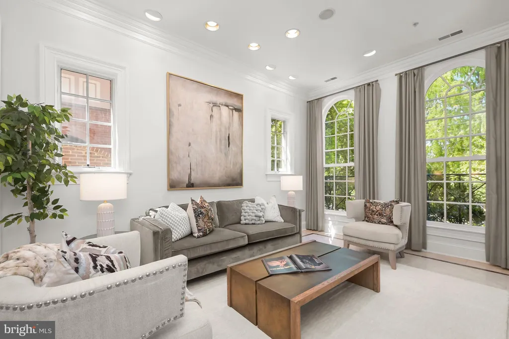 Additional image 2 of 2985 38th Street NW, Washington, DC 20016