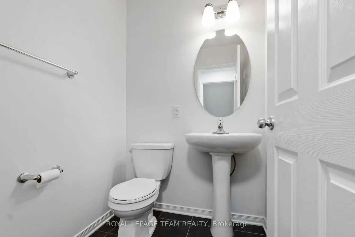 349 Sweetflag Street photo 5