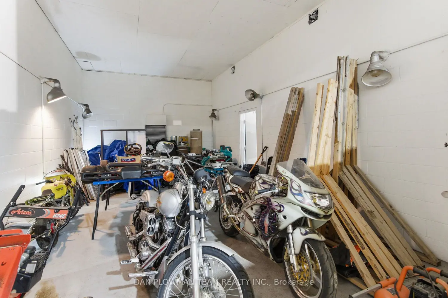 Additional image 17 of 377 Balmer Road