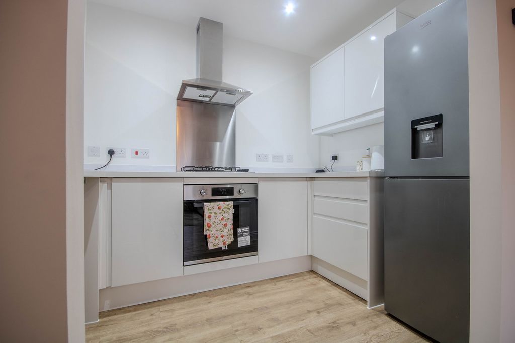 Additional image 6 of 1 bed flat for saleChartist Rise, Blackwood NP12