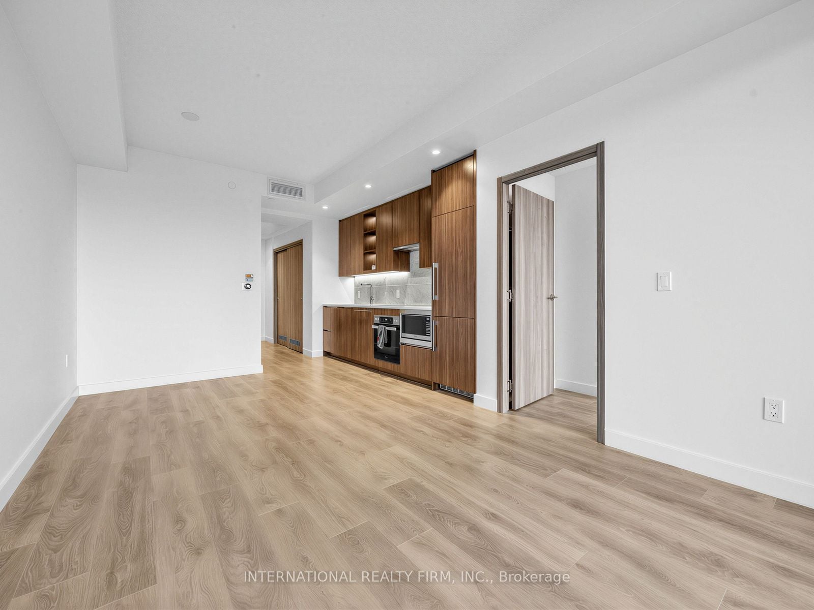 Additional image 4 of 903-85 Mcmahon Drive, Toronto, ON, M2K 0H1