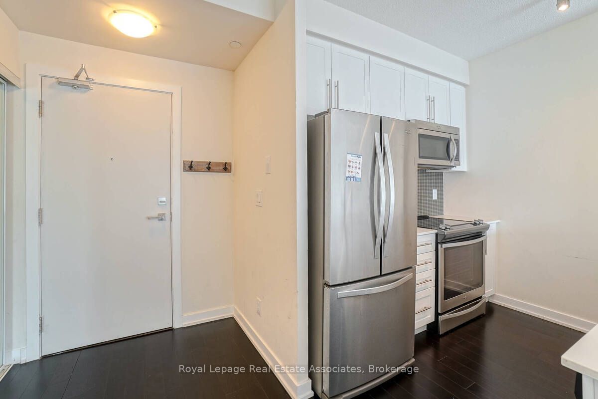 Additional image 3 of 2809-4011 Brickstone Mews, Mississauga, ON, L5B 0J7