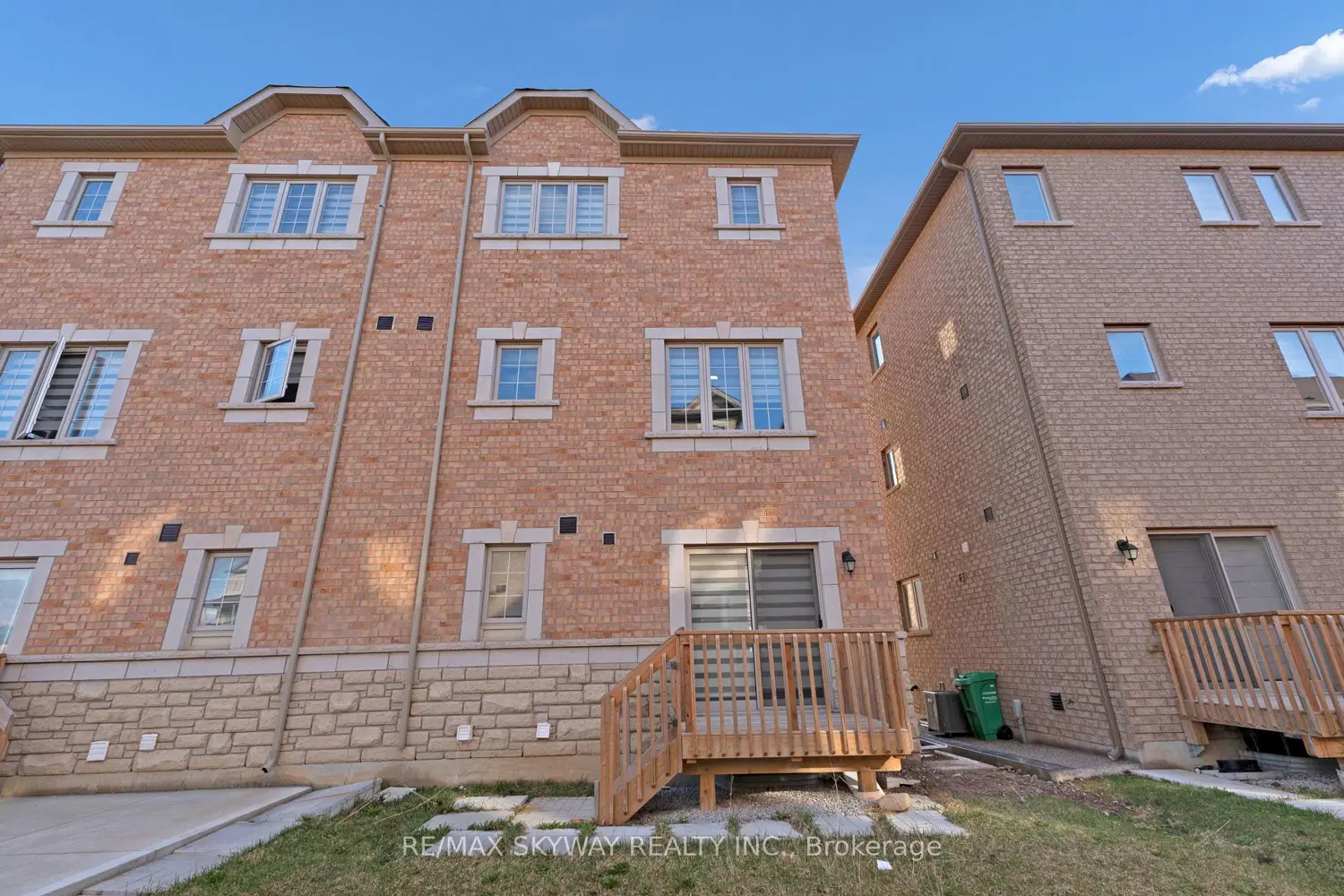 Additional image 17 of 21 Allegro Drive