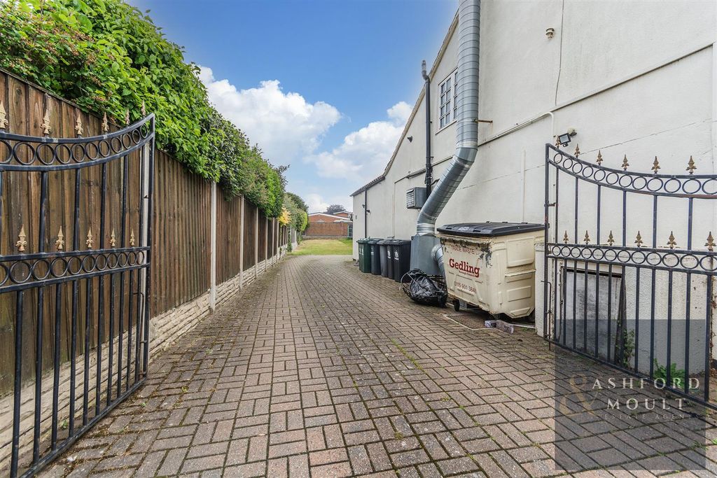 Additional image 38 of 4 bed flat for saleMain Street, Calverton, Nottingham NG14