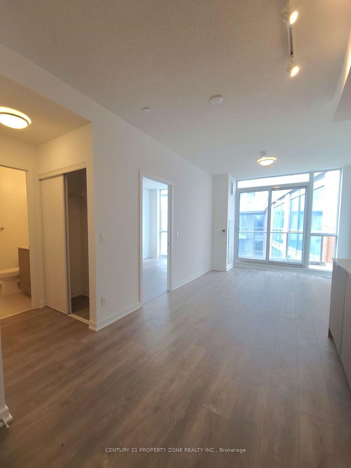 Additional image 5 of 510-38 Forest Manor Road N, Toronto, ON, M2J 1M5
