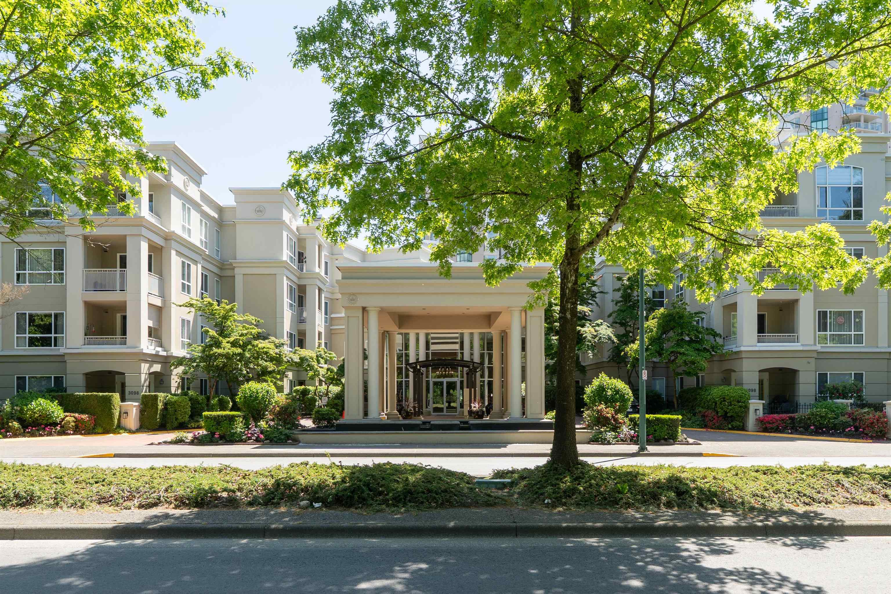 229-3098 Guildford Way, Coquitlam, BC, V3B 7W8