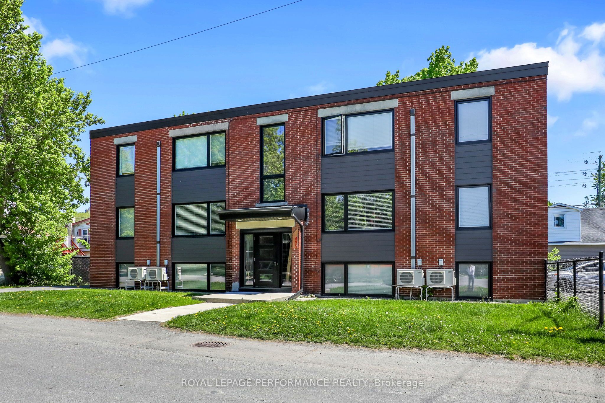 Additional image 2 of Unit 2-695 Morgan Street, Ottawa, ON, K1K 3M1