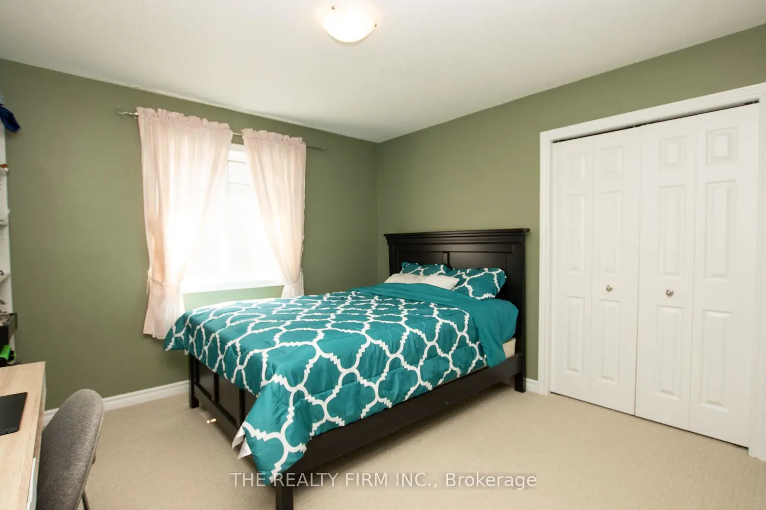 Additional image 12 of 884 Reeves Avenue