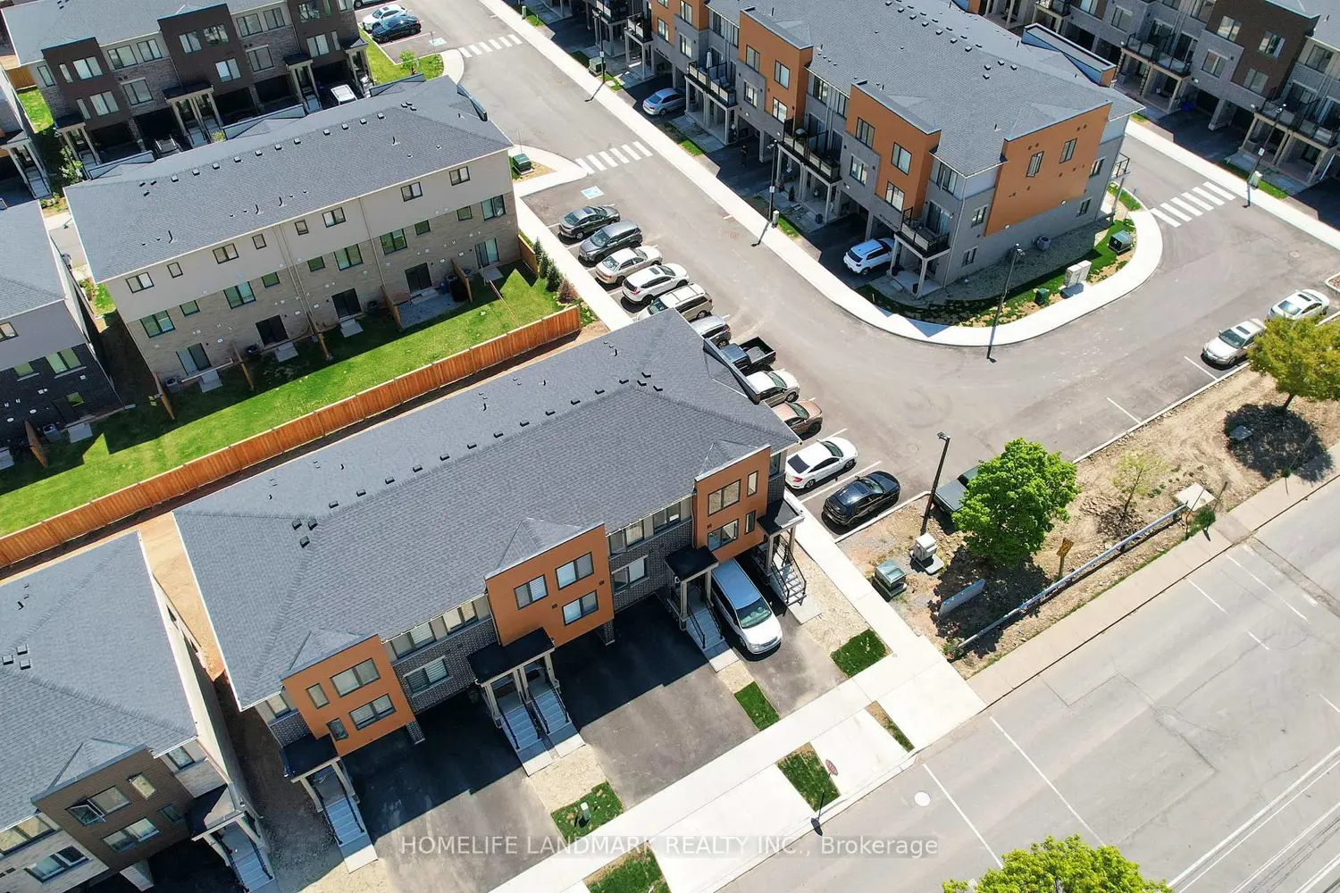 Additional image 20 of 2 Reid Avenue