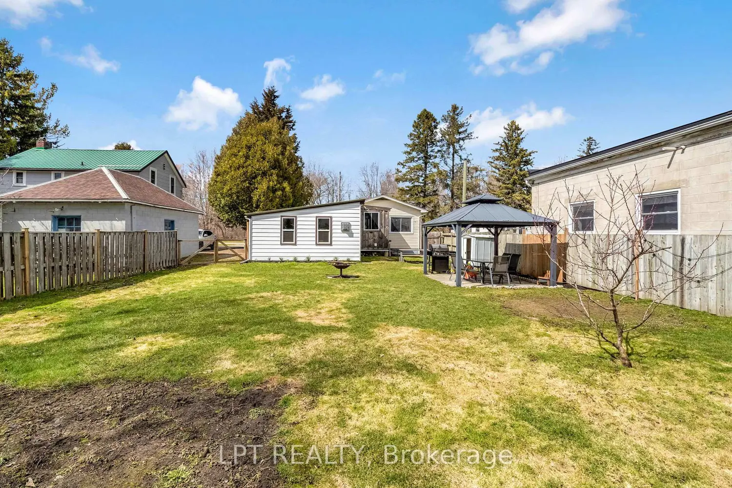Additional image 17 of 198 Munroe Street