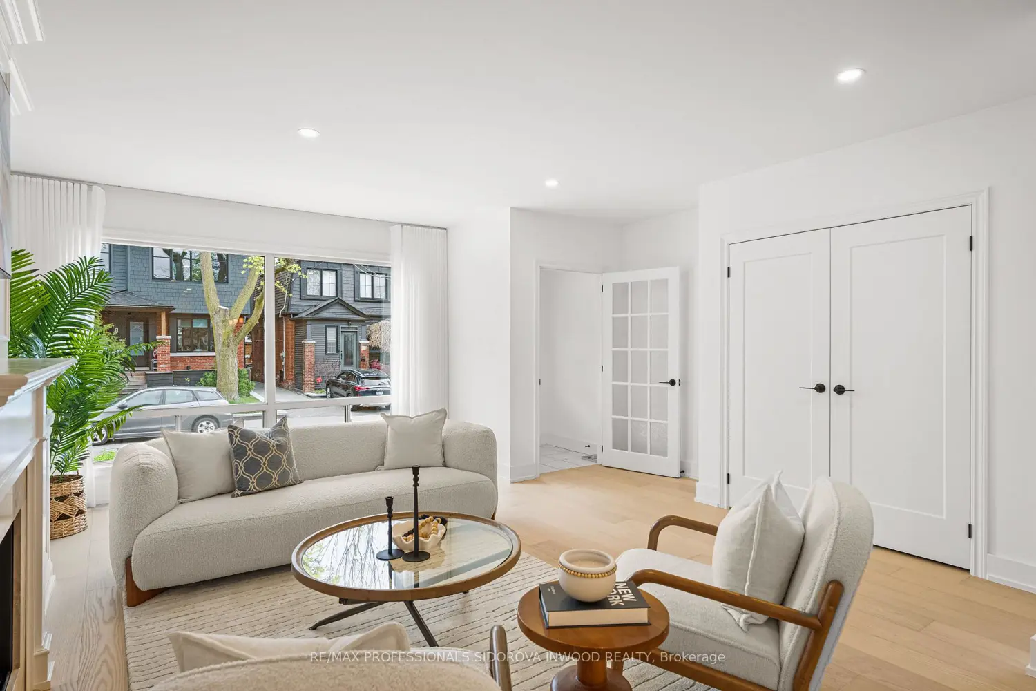 2 Ostend Avenue photo 3