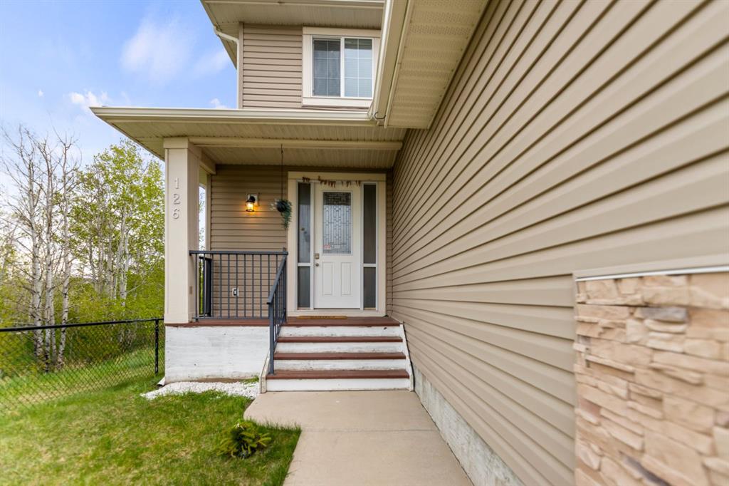 Additional image 3 of 126 Bayview Street SW, Airdrie, AB, T4B 3V1