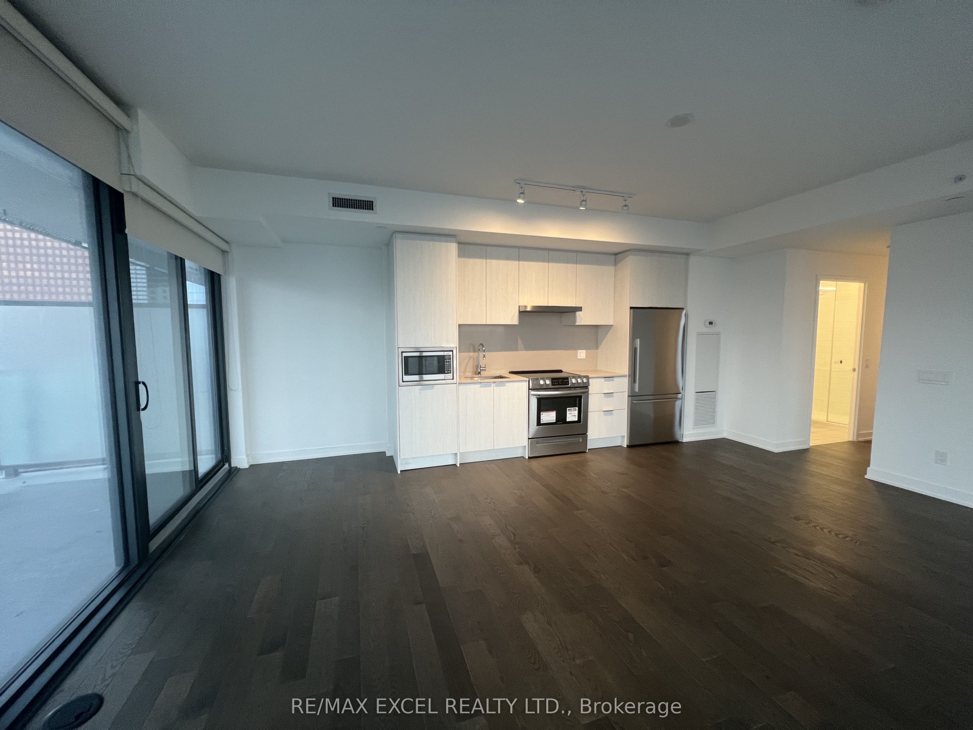Additional image 2 of 3303-25 Richmond Street, Toronto, ON, M5C 0A6