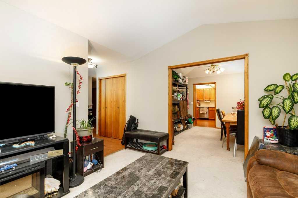 Additional image 4 of 6 Densmore Crescent, Red Deer, AB, T4R 2L8