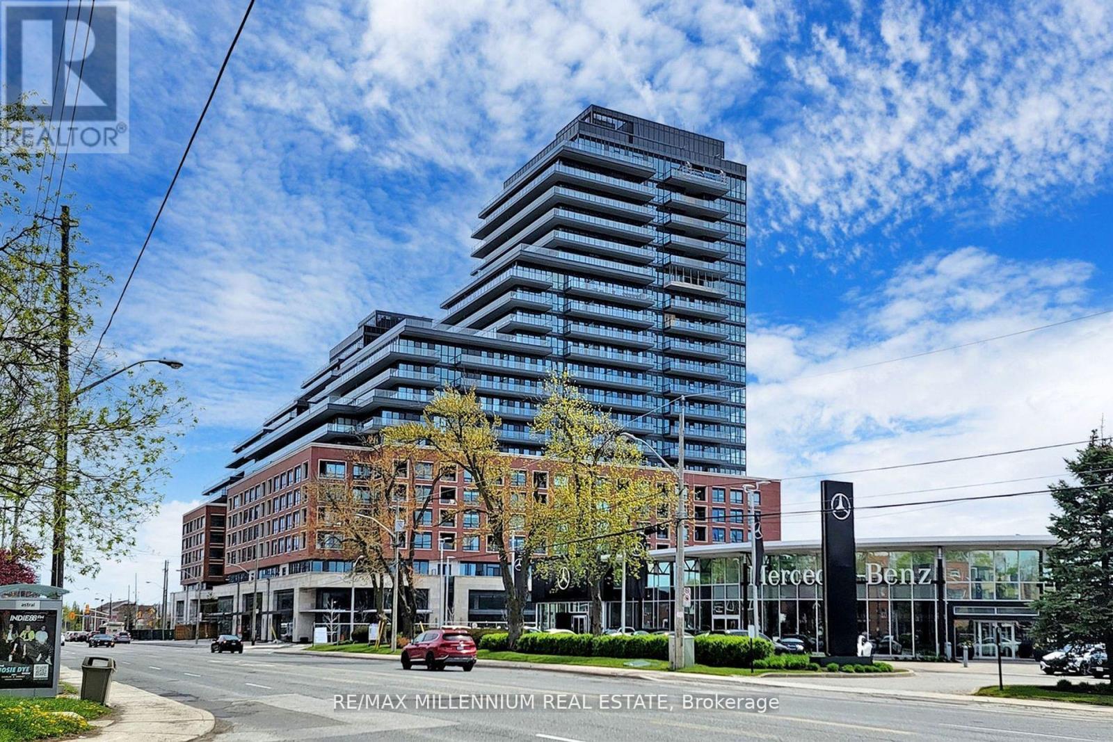 520 - 33 FREDERICK TODD WAY