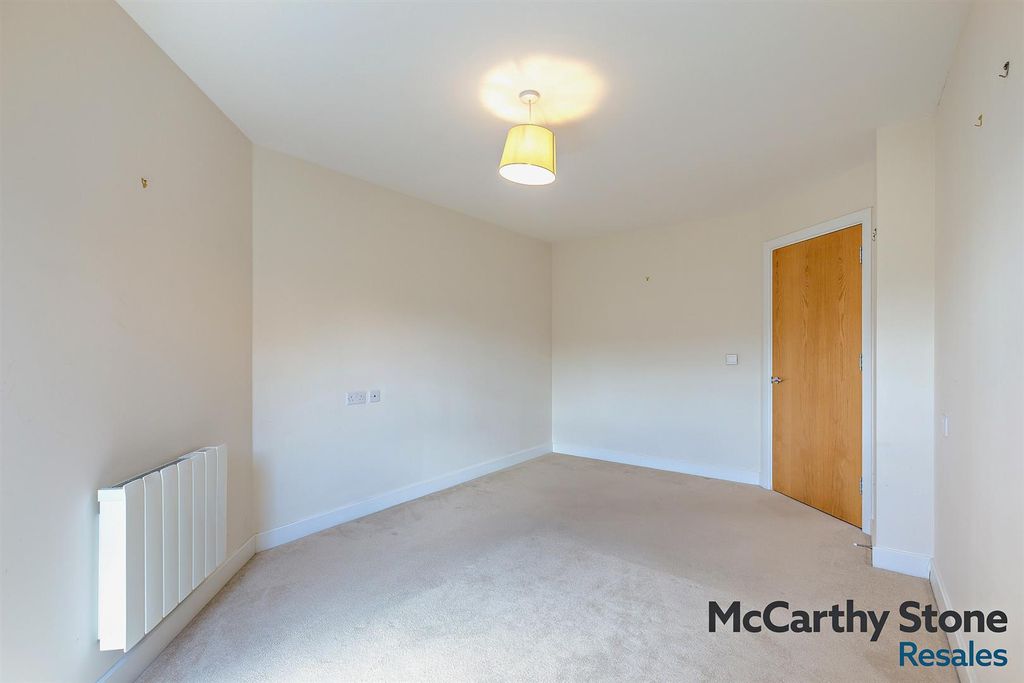 Additional image 12 of 2 bed flat for saleMonument Place, Endless Street, Salisbury SP1