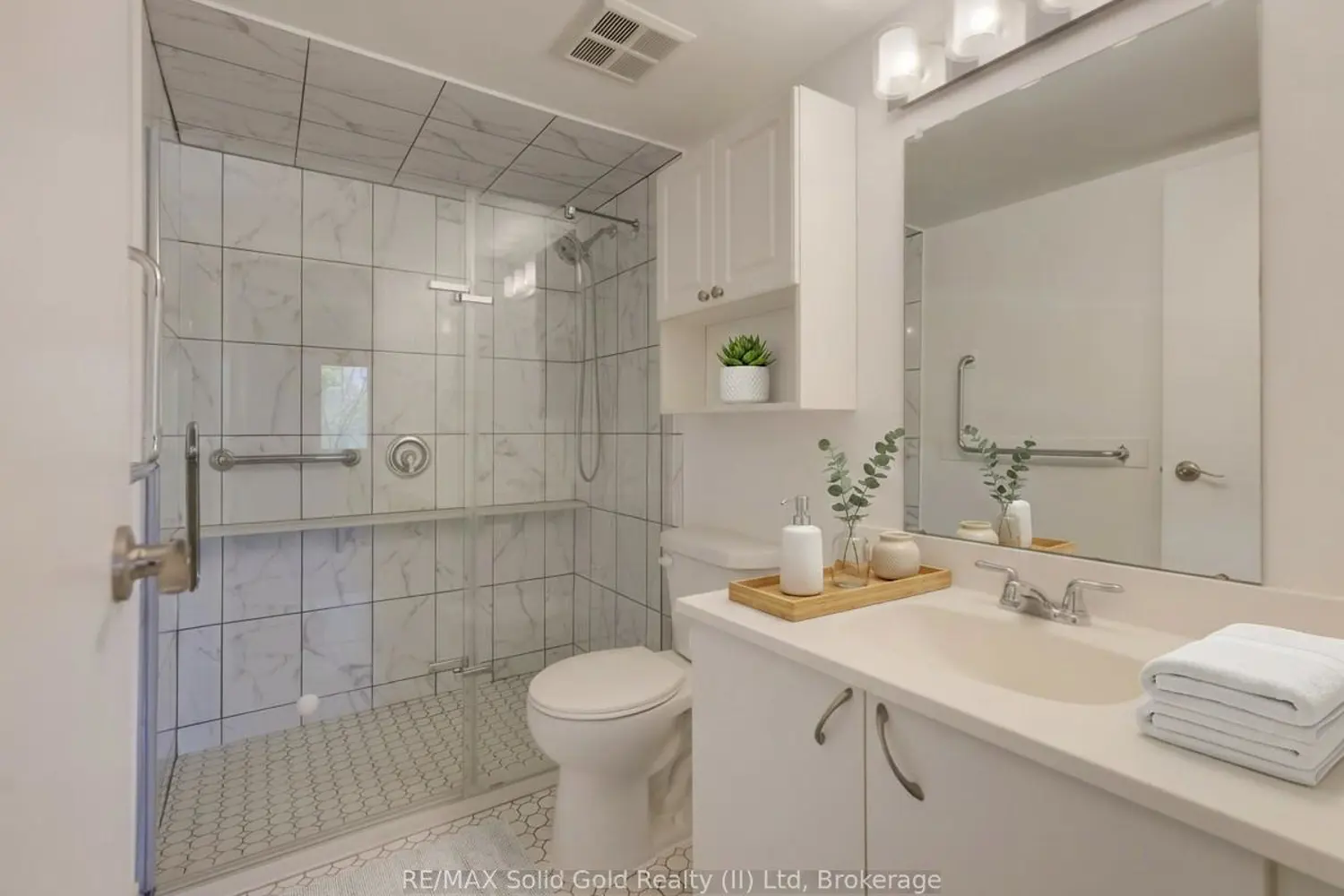 Additional image 7 of 15 Hofstetter Avenue 221