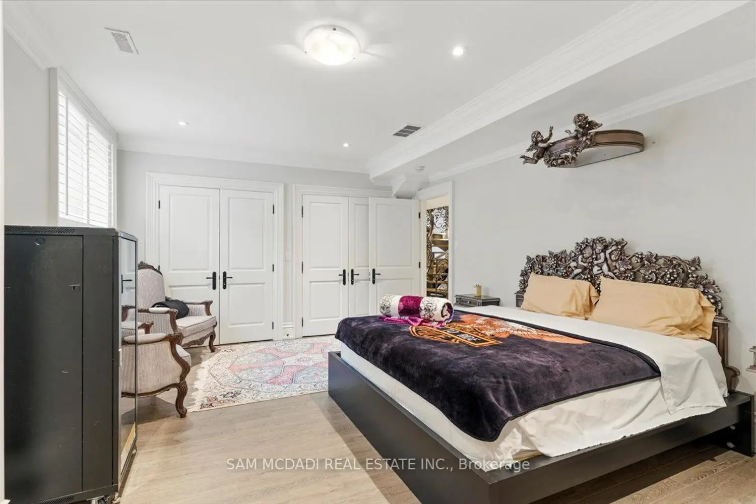 Additional image 18 of 883 Parkland Avenue