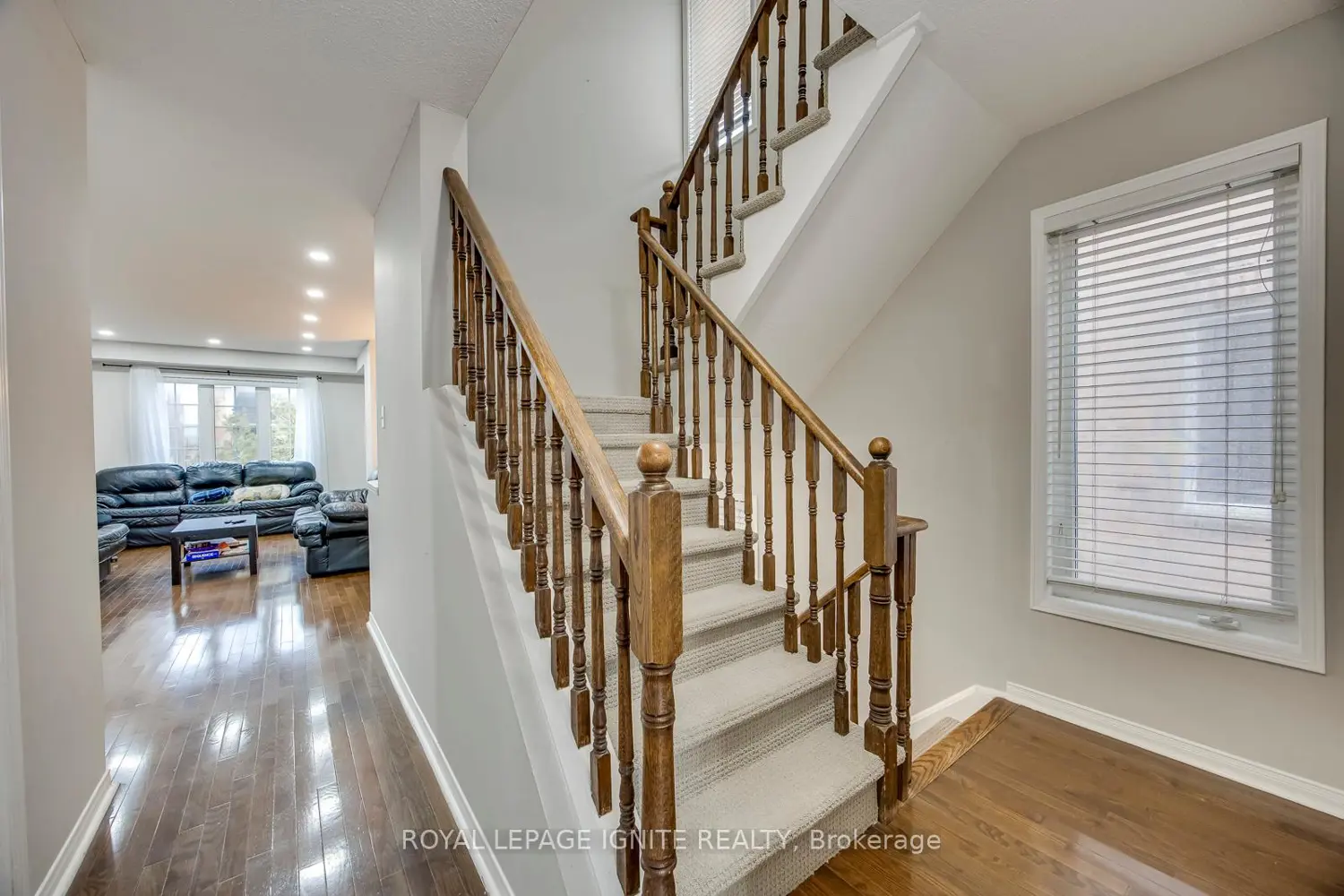 Additional image 8 of 7086 Fairmeadow Crescent