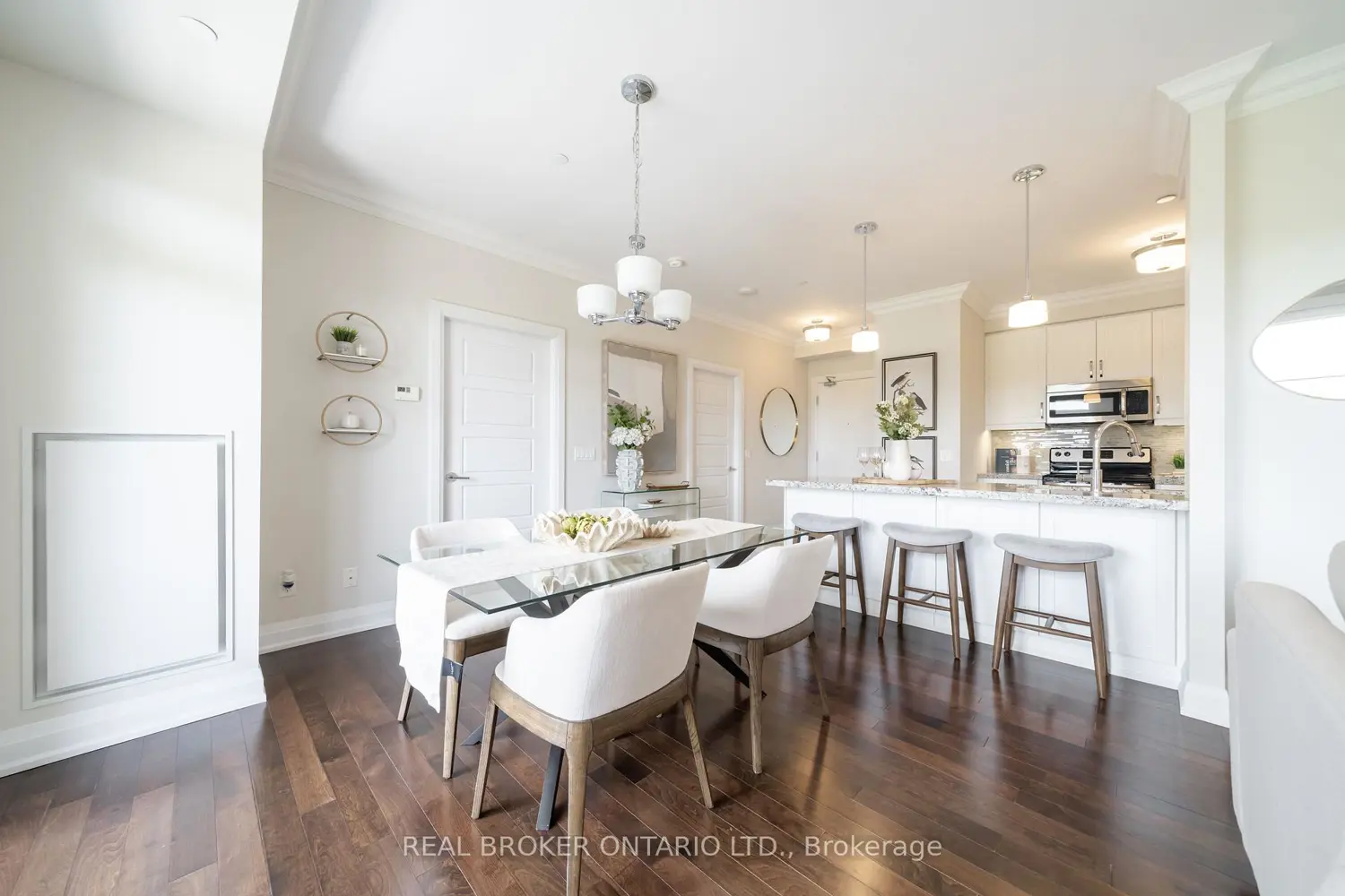 Additional image 4 of 7 Bond Crescent 205
