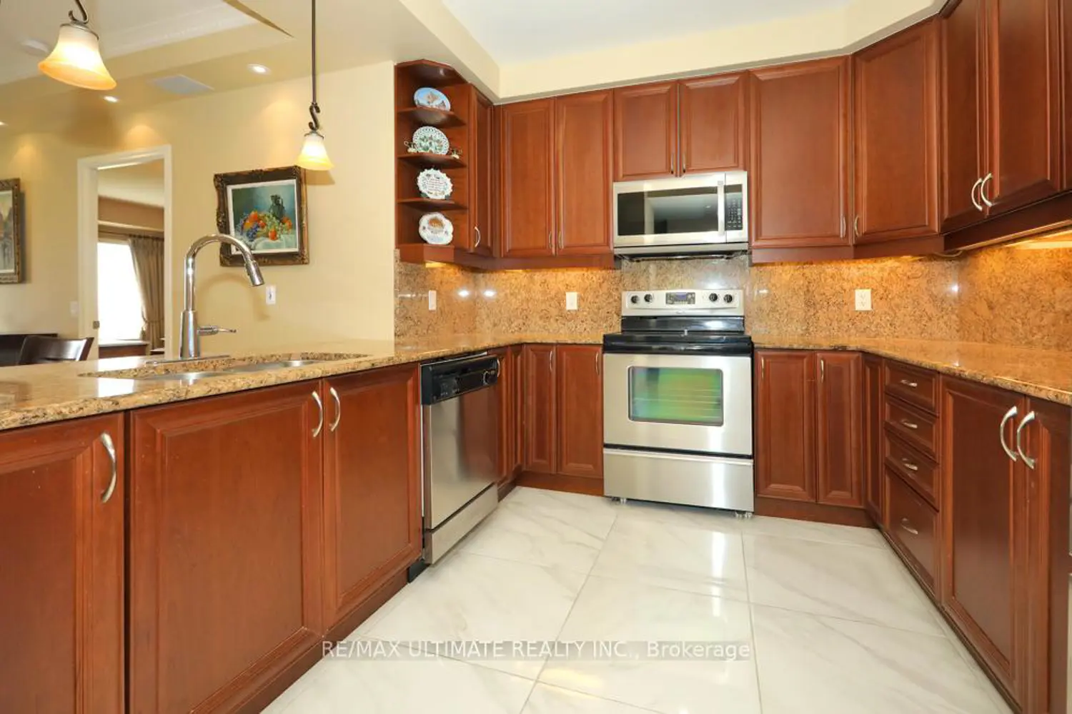 Additional image 4 of 9235 Jane Street 407