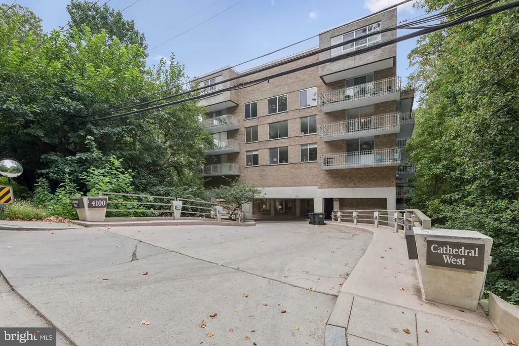 4100 Cathedral Avenue NW Unit 615, Washington, DC 20016