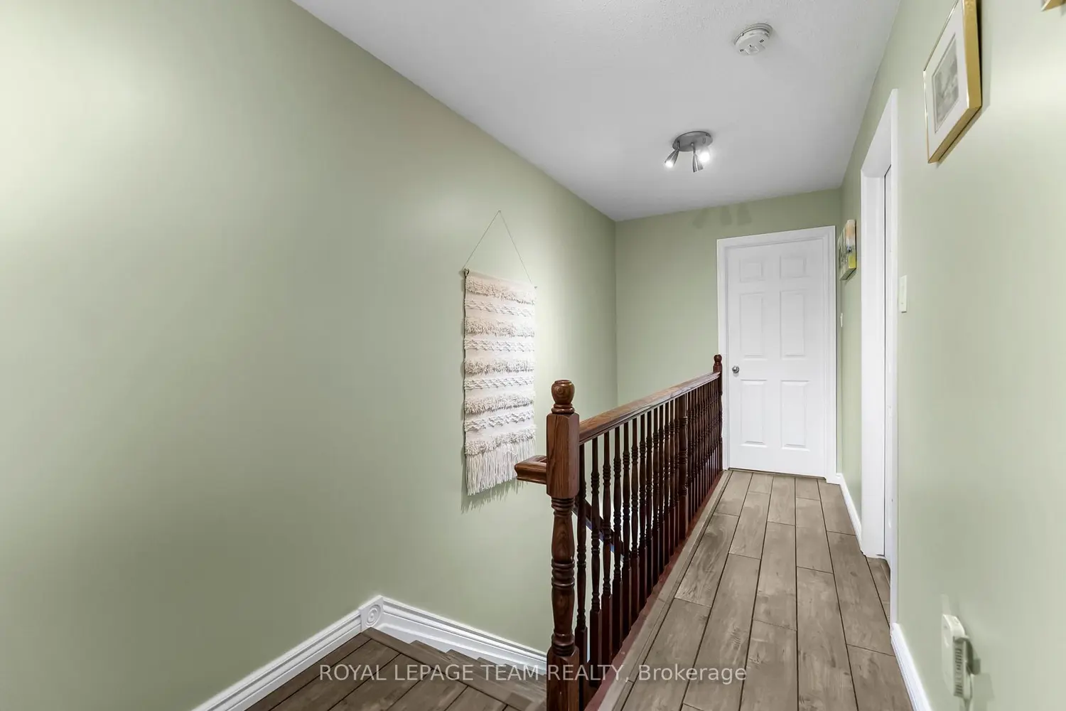 Additional image 8 of 368 Crownridge Drive