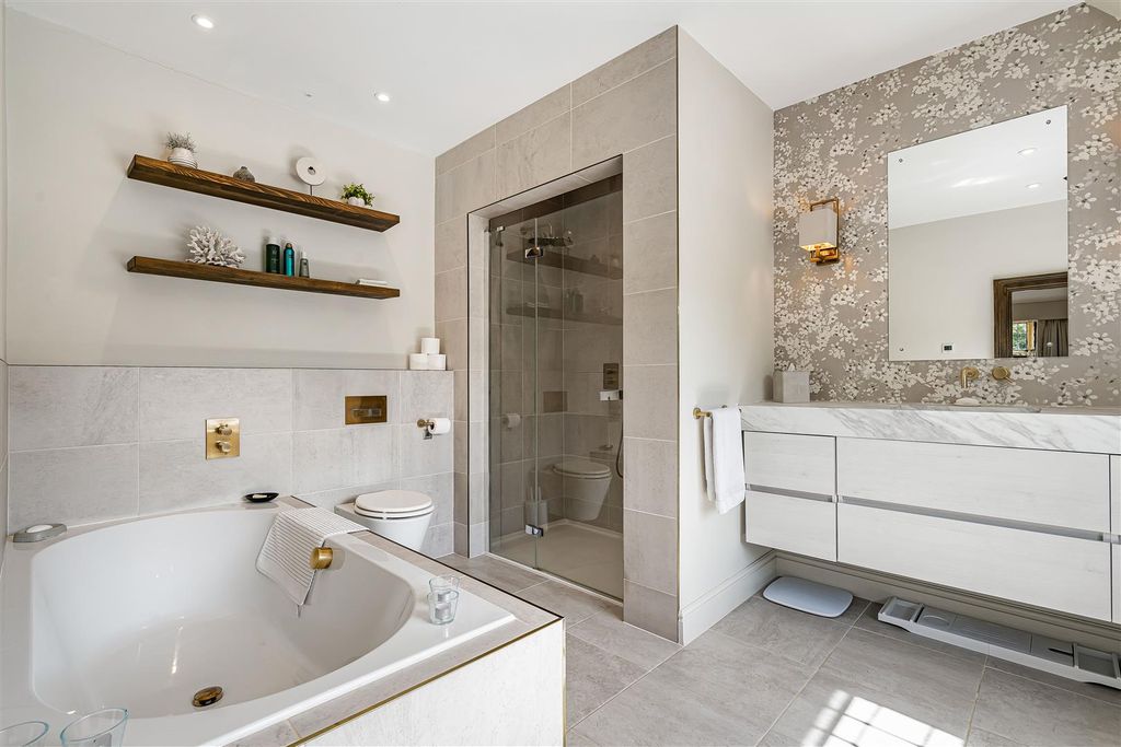 Additional image 47 of 7 bed property for sale34 Bell Lane, Syresham, Brackley NN13