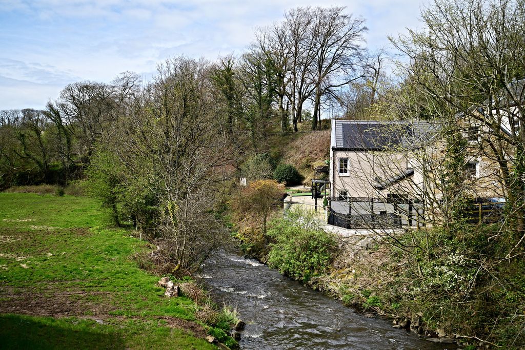 Additional image 3 of 4 bed country house for saleSeven Acres, Kilwinning KA13