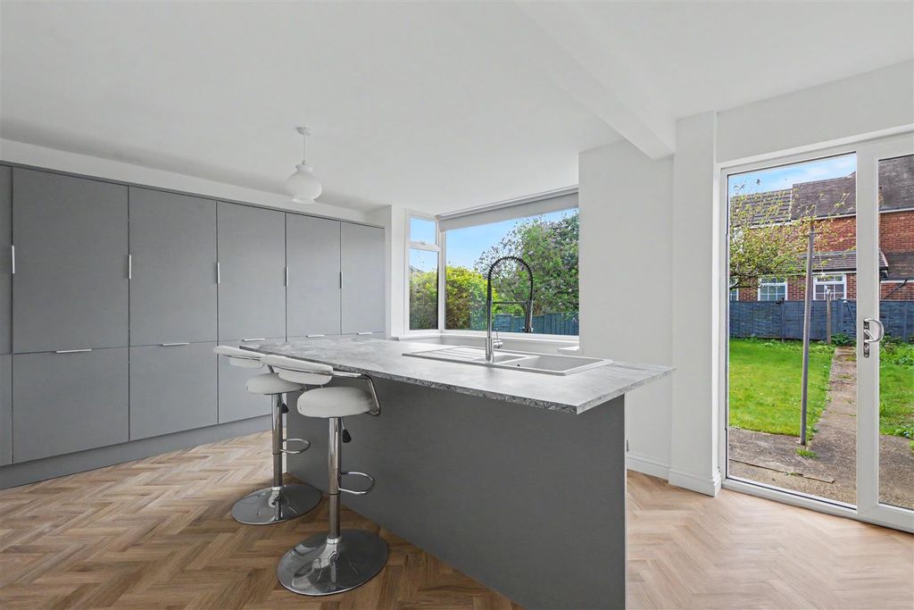 Additional image 9 of 3 bed detached house for saleSandy Lane, Bramcote NG9